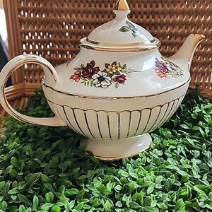 Aladdin Genie Style Gold Tone Accented Floral Teapot Made In England